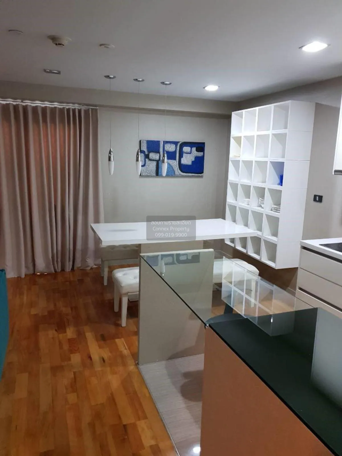 เช่าคอนโด  ควอด สีลม BTS-ช่องนนทรี สีลม เขต บางรัก กรุงเทพ CX-936
