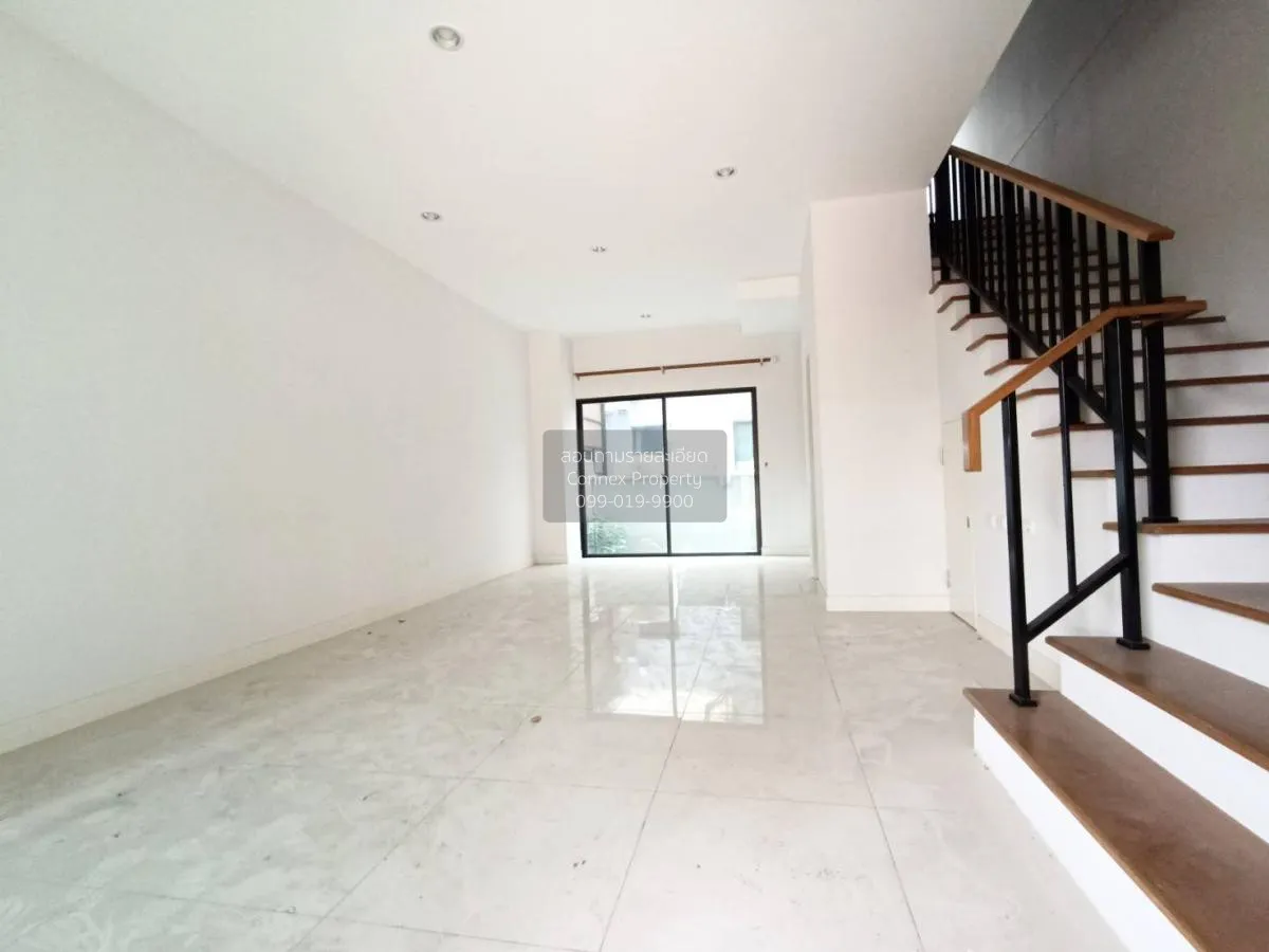 For Sale Townhouse/Townhome  , Baan Klang Muang Rama 9-Krungthep 