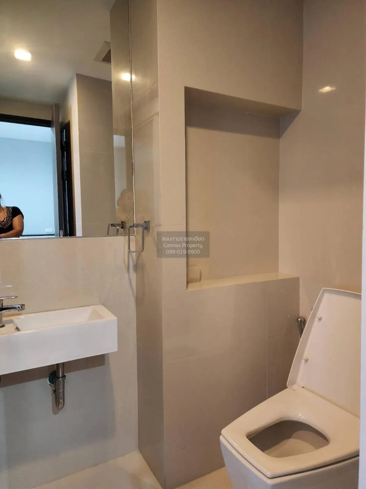 For Rent Condo , RHYTHM Sukhumvit 44/1 , BTS-Phra Khanong , Phra 