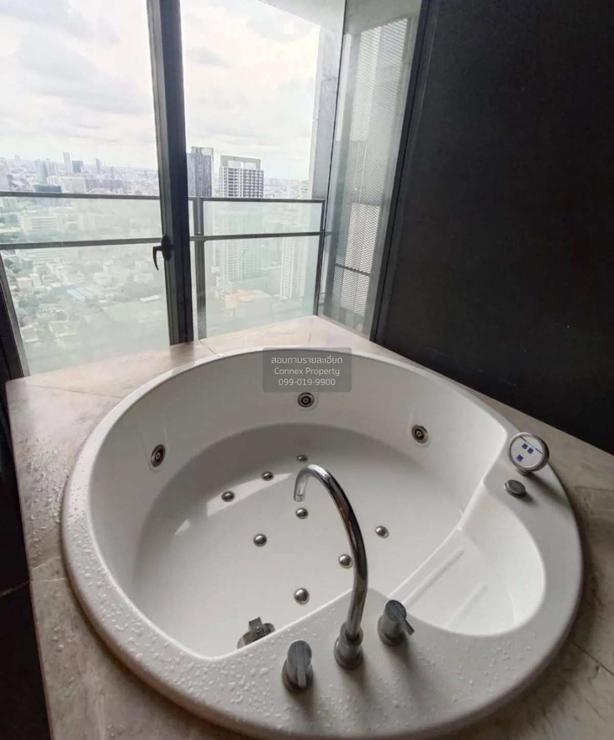 ขายคอนโด  เดอะ เม็ท สาทร ดูเพล็กซ์ BTS-ช่องนนทรี ทุ่งมหาเมฆ เขต ส