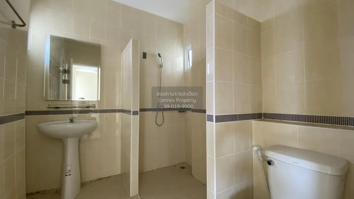 For Sale House ,  Baan Poomsiri Rangsit-Klong 7 , corner unit , K