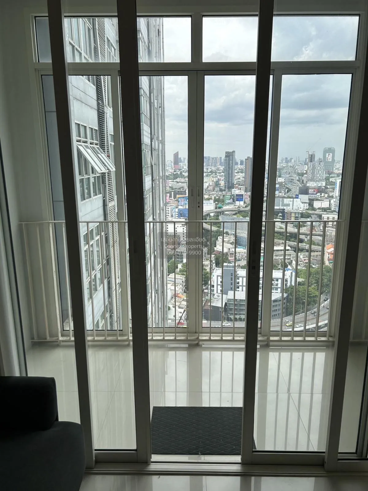 ขายคอนโด  ไอดีโอ เวิร์ฟ ราชปรารภ มักกะสัน เขต ราชเทวี กรุงเทพ CX- 2