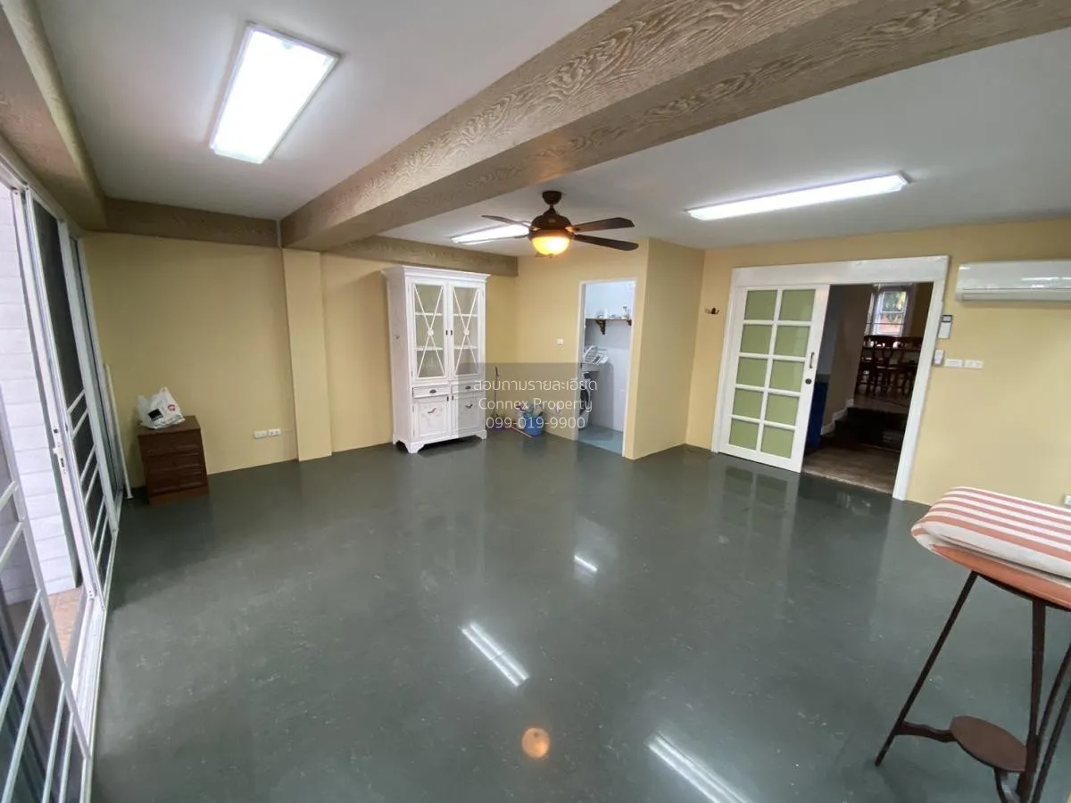 For Sale Townhouse/Townhome  , Fantasia Villa 2 , BTS-Bearing , S