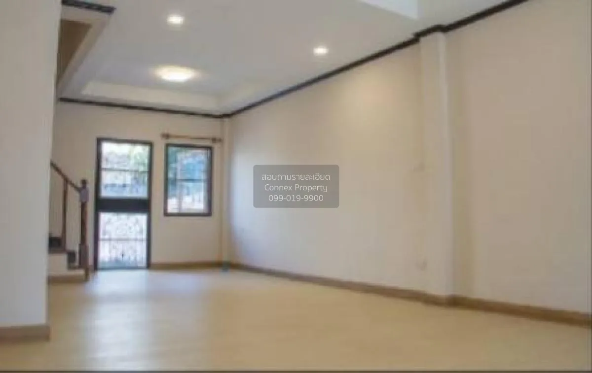 For Sale Townhouse/Townhome  , Baan Kritsada Nakhon 10 , newly re 3