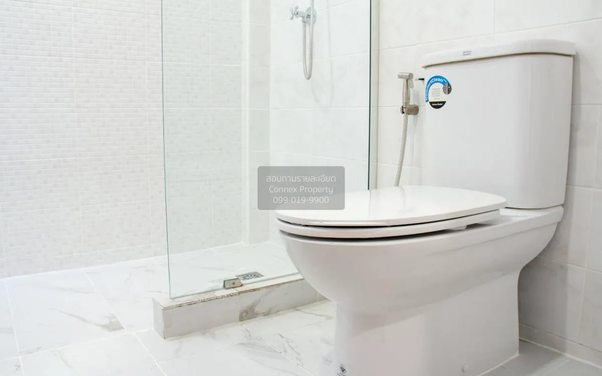 For Sale Townhouse/Townhome  , Baan Kritsada Nakhon 10 , newly re