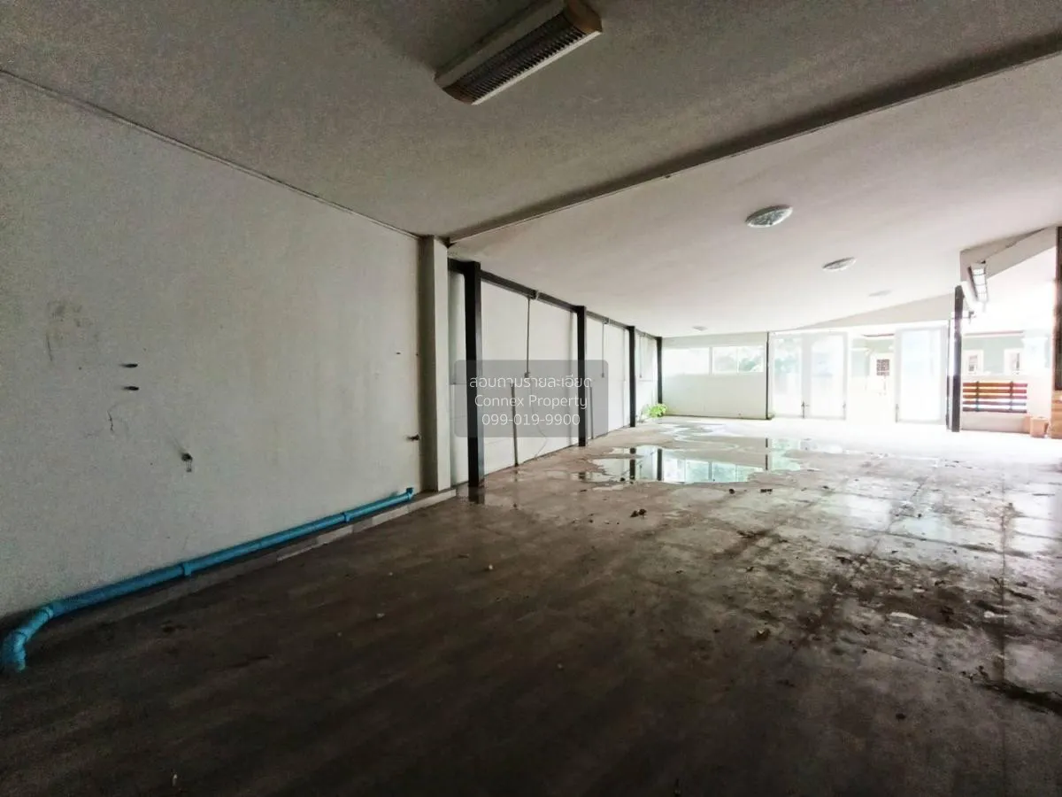 For Sale House , BAAN LAPAWAN 15 , corner unit , wide frontage , 