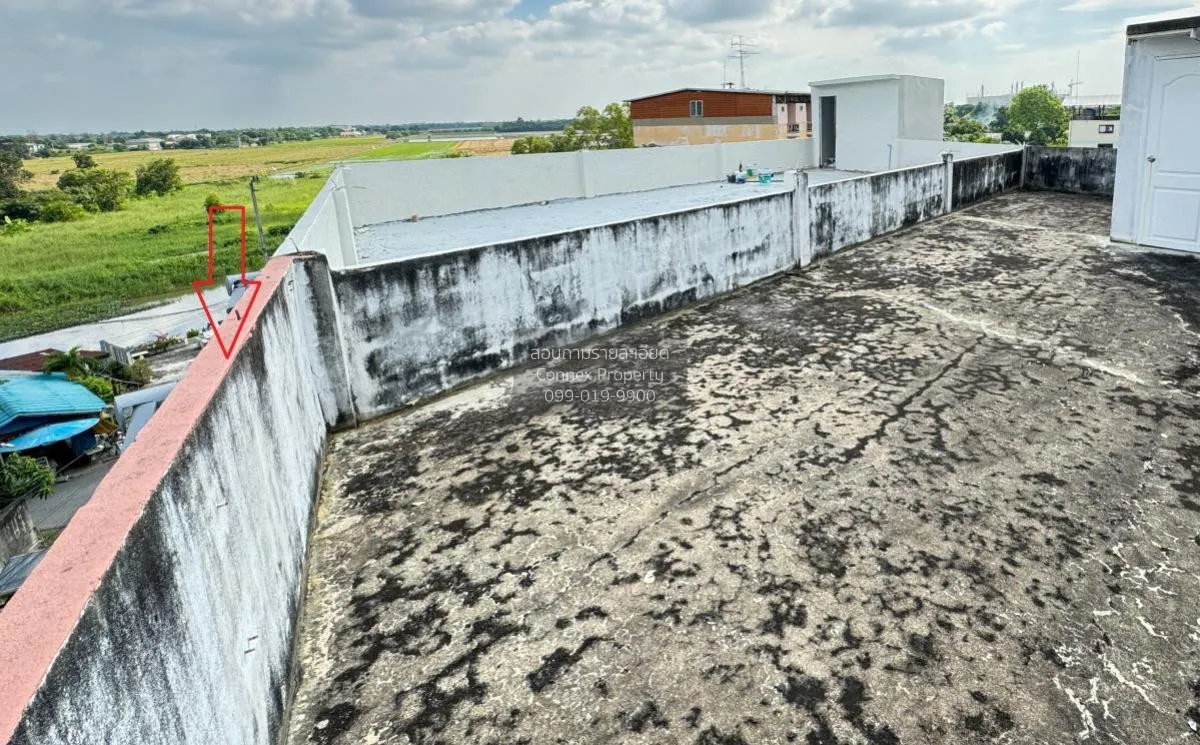 For Sale  Commercial building, Soi Chuam Samphan 13, Nong Chok , 