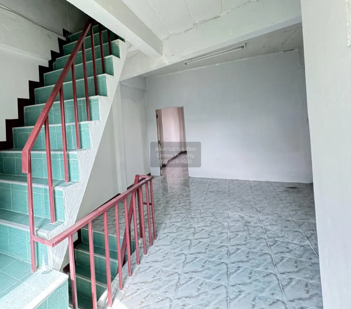 For Sale  Commercial building, Soi Chuam Samphan 13, Nong Chok , 