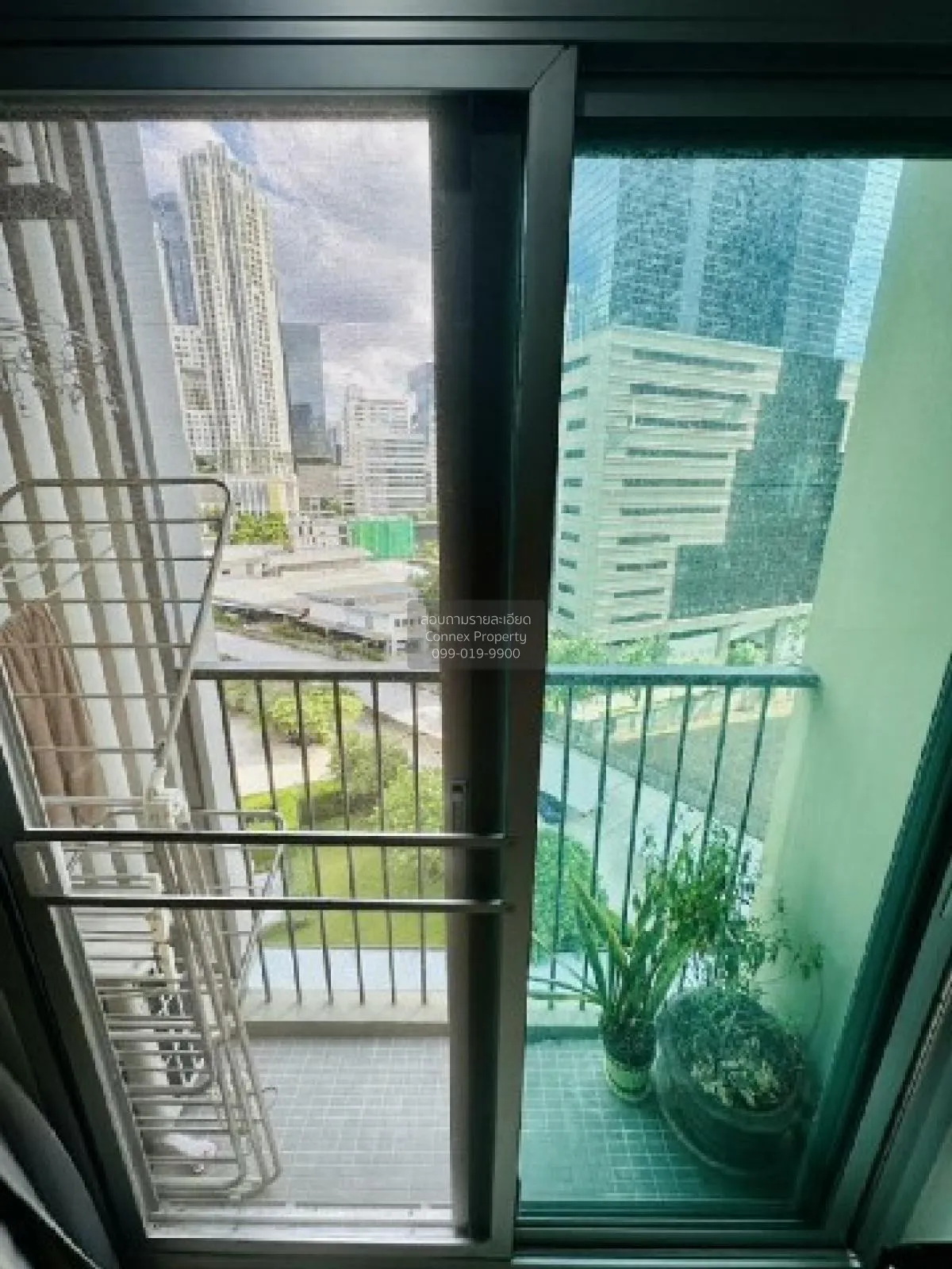 เช่าคอนโด  โนเบิล รีวอลฟ์ รัชดา 2 MRT-ศูนย์วัฒนธรรมแห่งประเทศไทย 