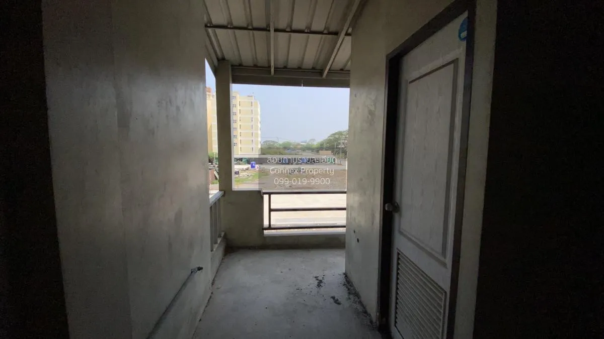 For Sale building , Khlong Nueng , khlong Luang , Pathum Thani , 