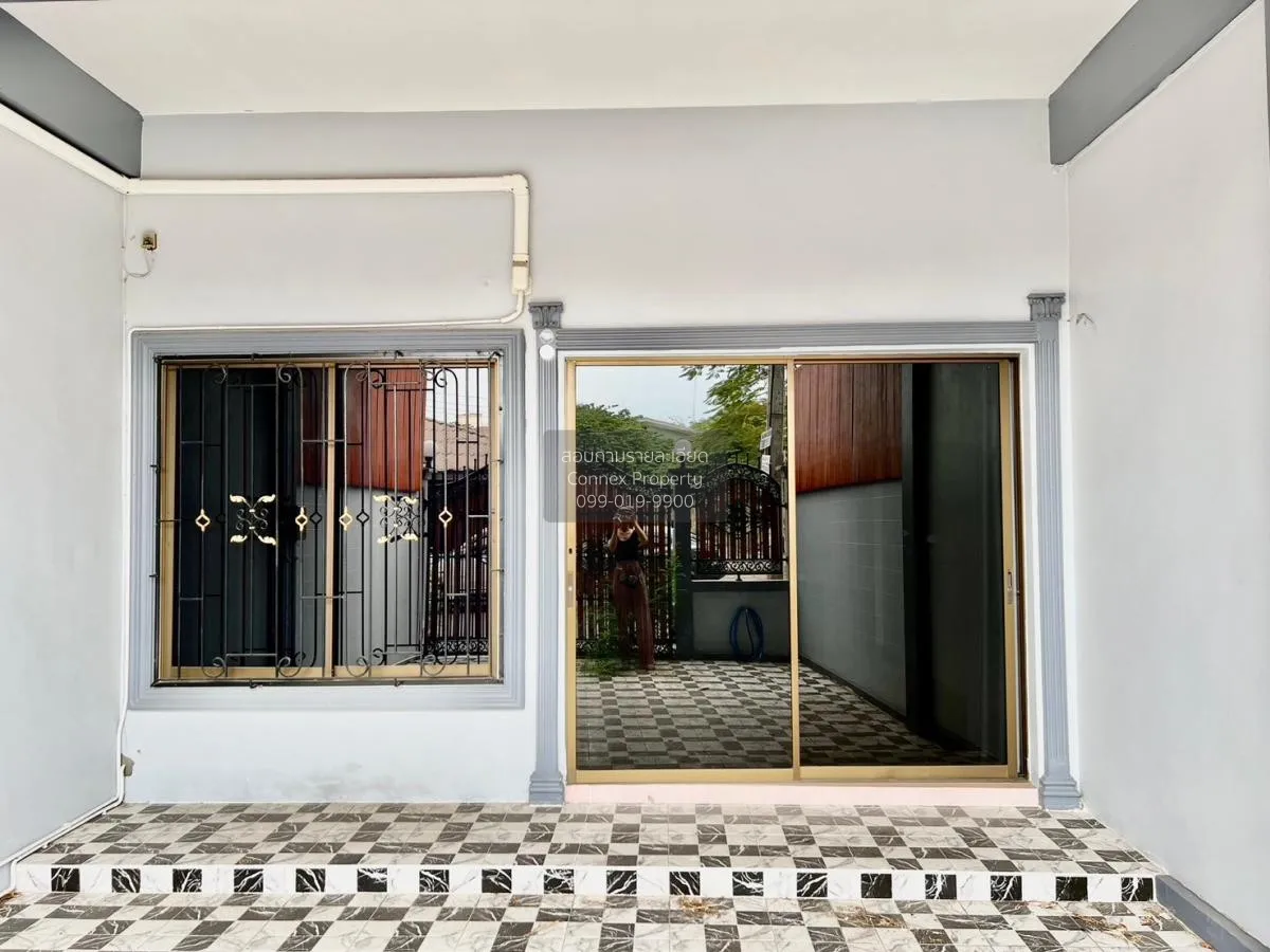 For Sale Townhouse Soi Khao Talo 9 , Nong Prue , Bang Lamung , Ch