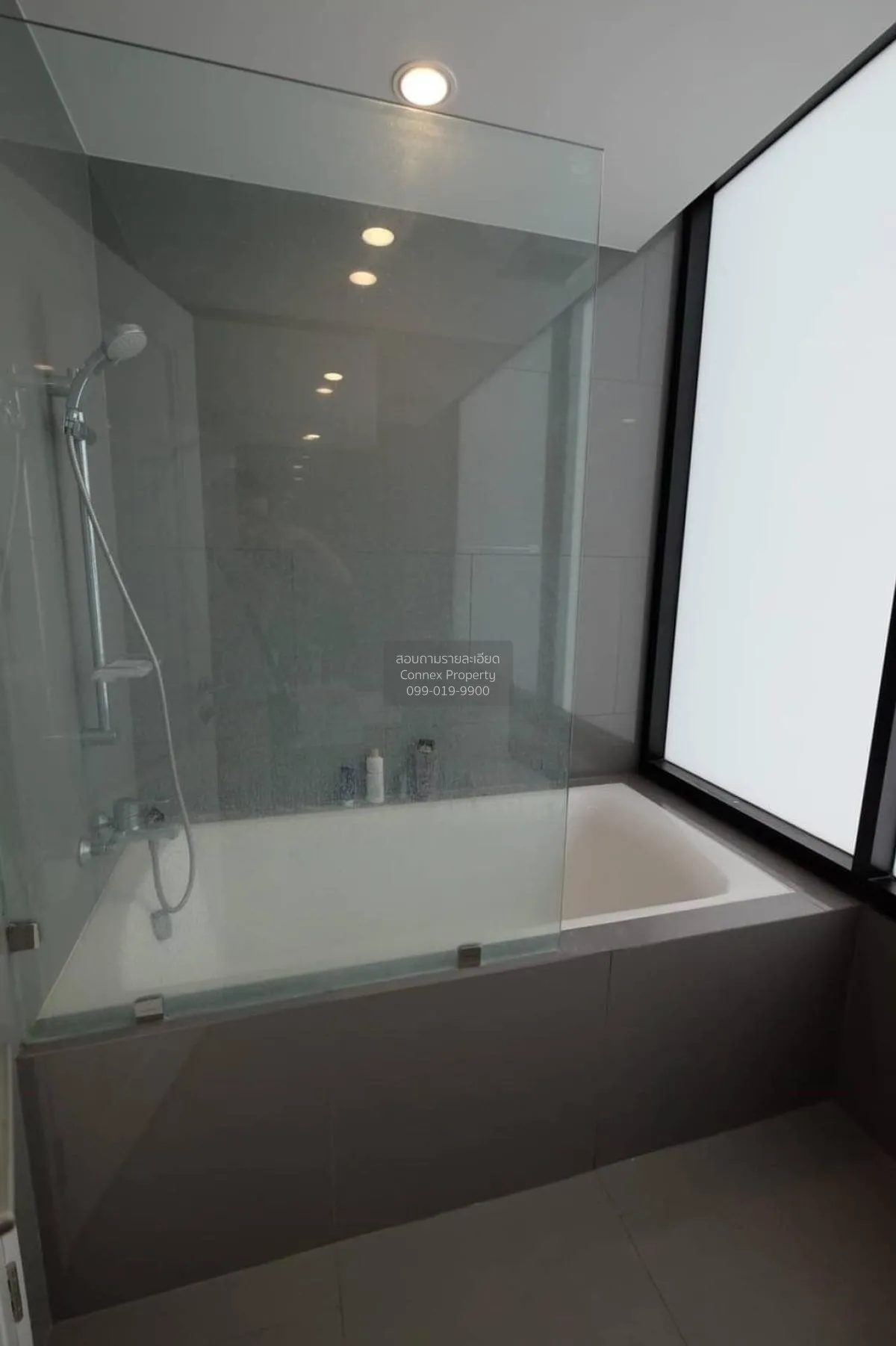 เช่าคอนโด  โนเบิล รีโว สีลม BTS-สุรศักดิ์ สีลม เขต บางรัก กรุงเทพ