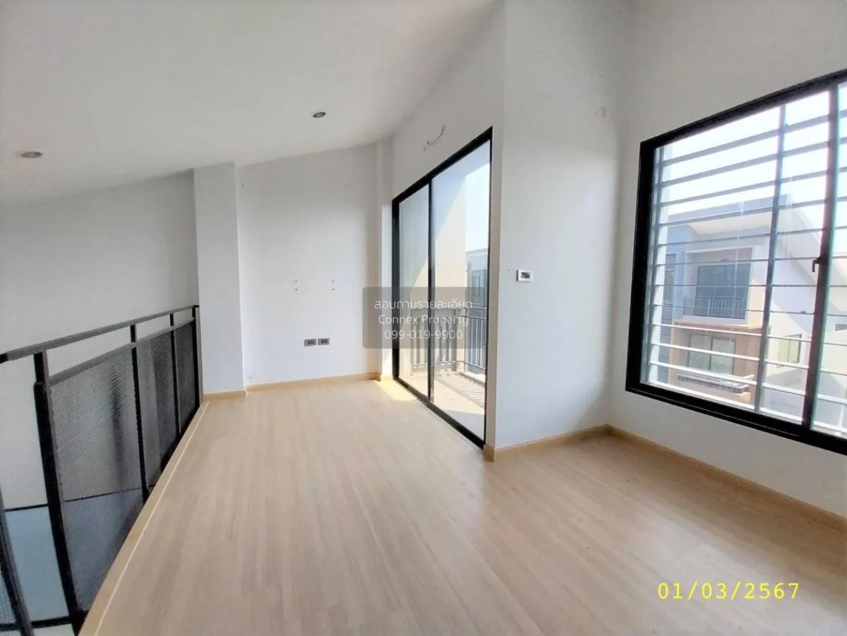 For Sale Townhouse/Townhome  , Haus Clover Chaengwattana-Ratchaph