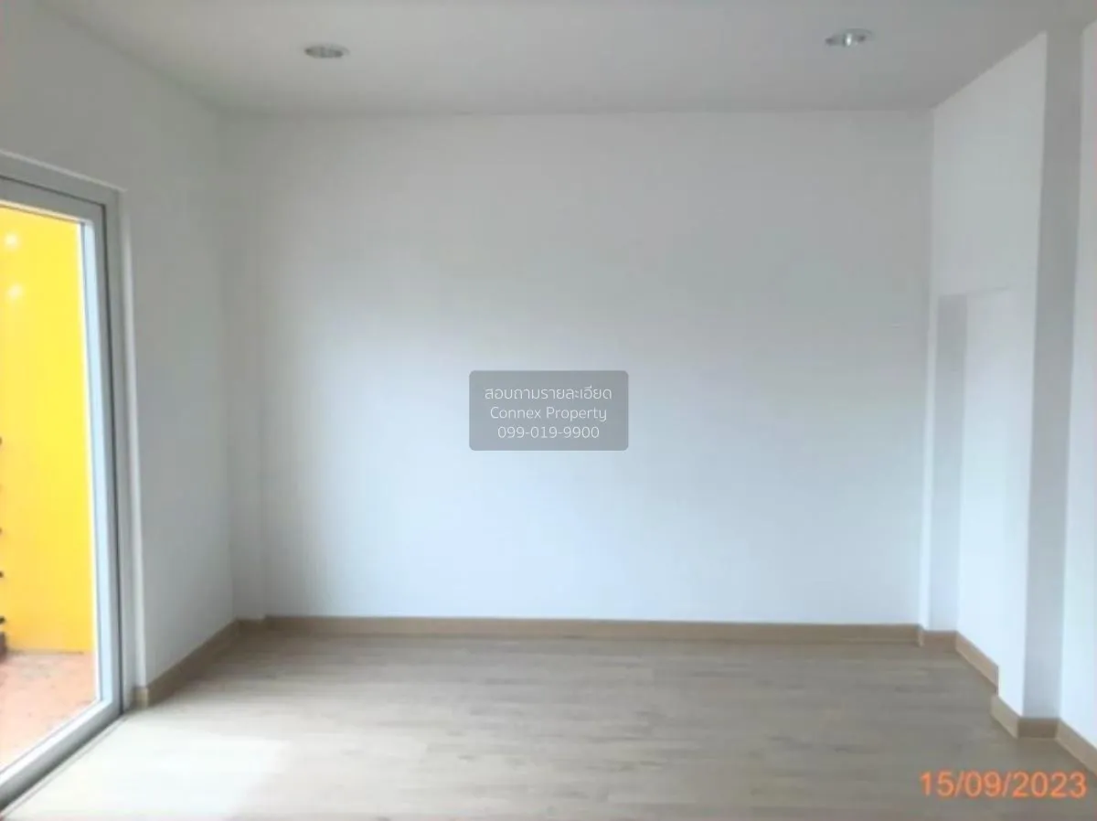 For Sale Townhouse/Townhome  , The Happiness Wat Lat Pla Duk , Ba