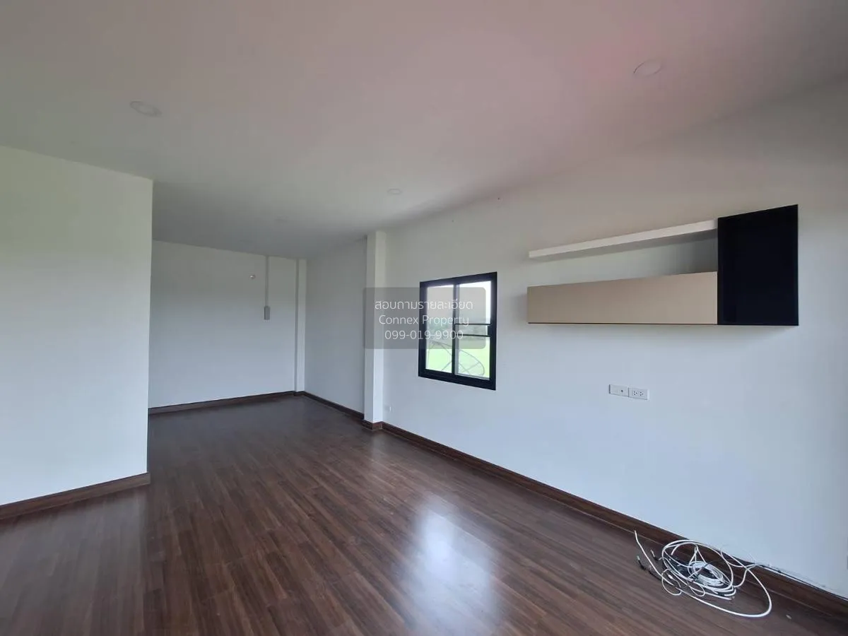 For Sale House , The I-Rich Pinklao-Sai 5 , corner unit , Bang Kr