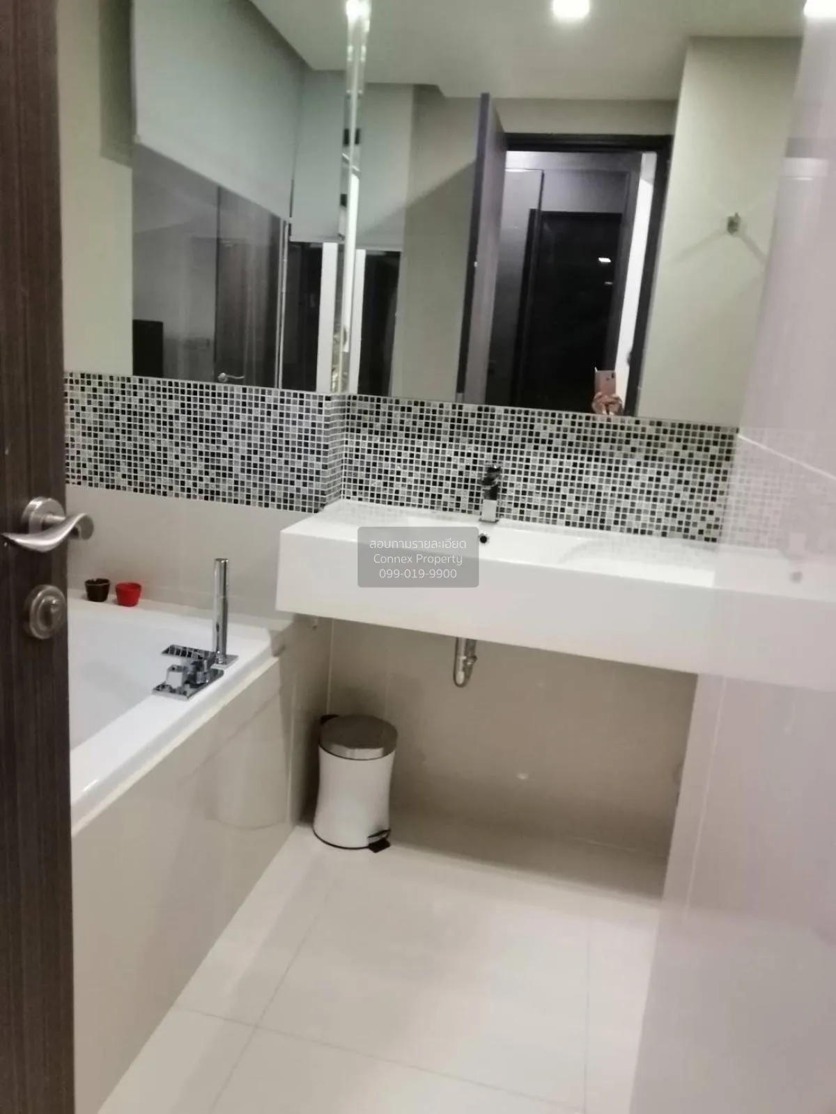 For Rent Condo , RHYTHM Sukhumvit 44/1 , BTS-Phra Khanong , Phra 