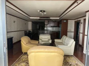 For Sale Condo , Las Colinas , MRT-Sukhumvit , Khlong Toei Nuea , Watthana , Bangkok , CX-95083