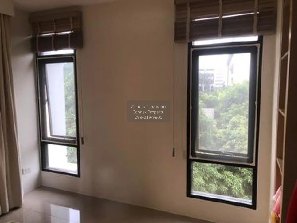 ขายคอนโด  ดิ เอท คอลเลคชั่น MRT-สามยอด บางขุนพรหม เขต พระนคร กรุง