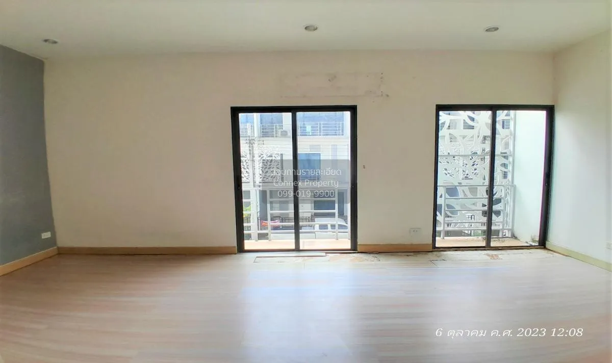 ขายทาวน์เฮ้าส์/ทาวน์โฮม  แอท ไนท์ วัชรพล-เทพรักษ์ คลองถนน เขต สาย