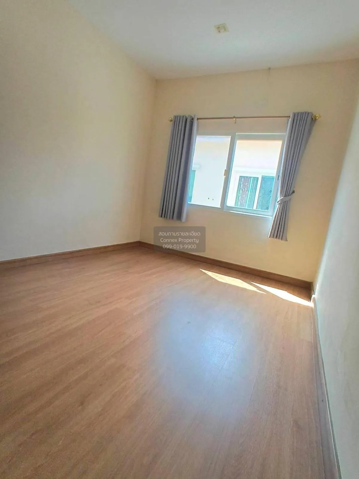 For Sale Townhouse/Townhome  , Golden Town Petchkasem , Nong Khan