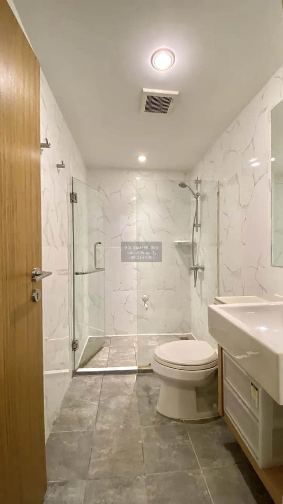 เช่าคอนโด  ซีนิธ เพลส สุขุมวิท 42 BTS-เอกมัย พระโขนง เขต คลองเตย 