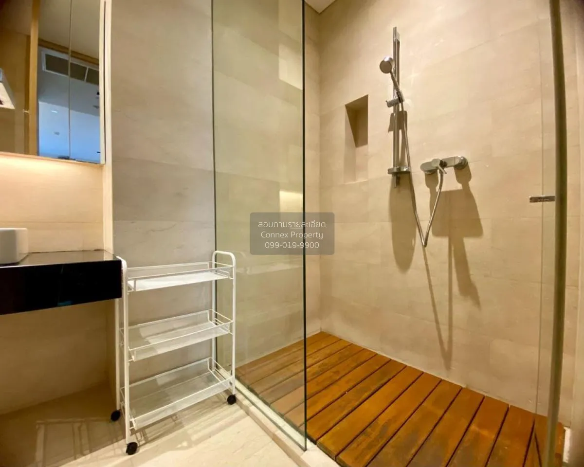 ขายคอนโด  ศาลาแดง เรสซิเดนซ์ BTS-ศาลาแดง สีลม เขต บางรัก กรุงเทพ 