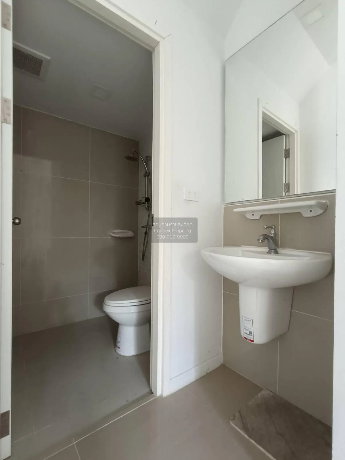 For Sale Townhouse/Townhome  , Pruksa Ville Teparak-Bangna , corn