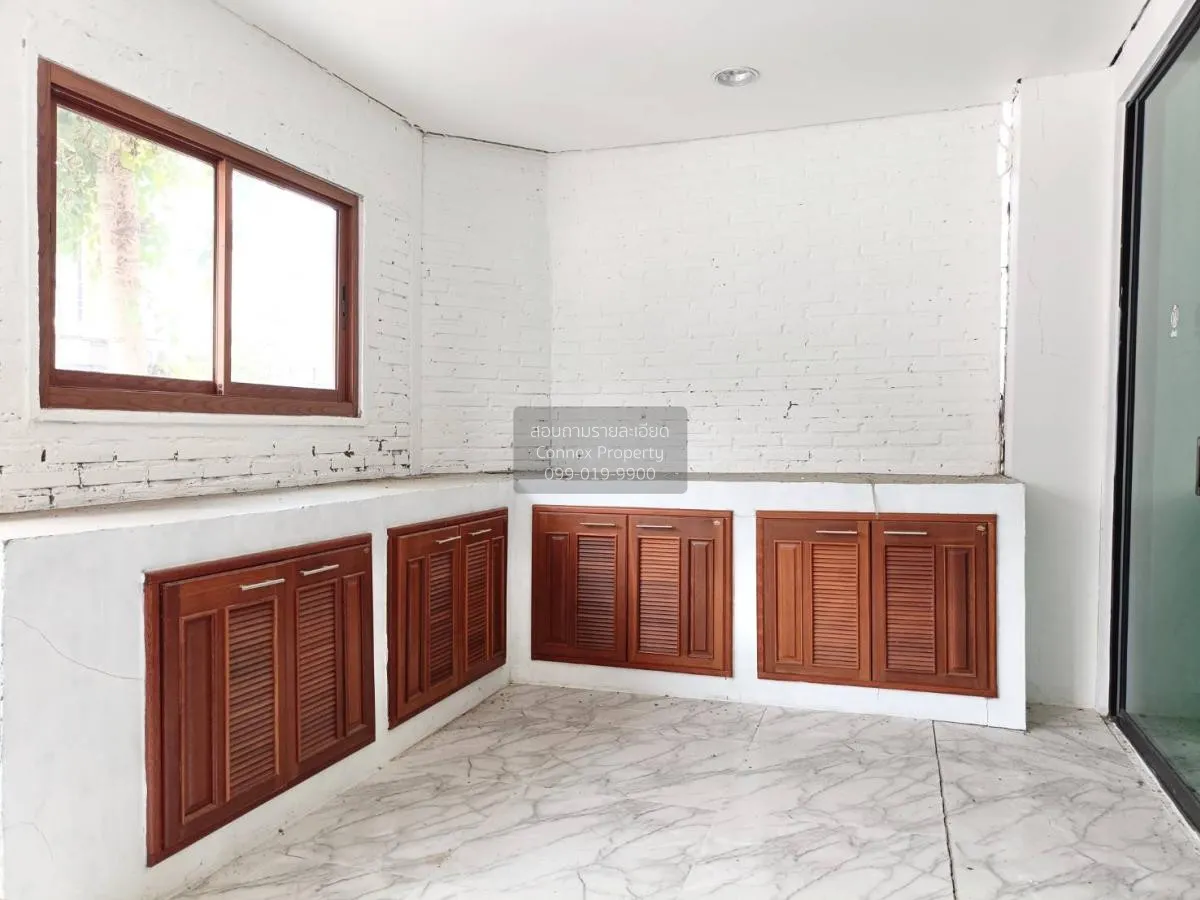 ขายทาวน์เฮ้าส์/ทาวน์โฮม  เอสเกต แจ้งวัฒนะ-กาญจนาภิเษก ละหาร บางบั 4