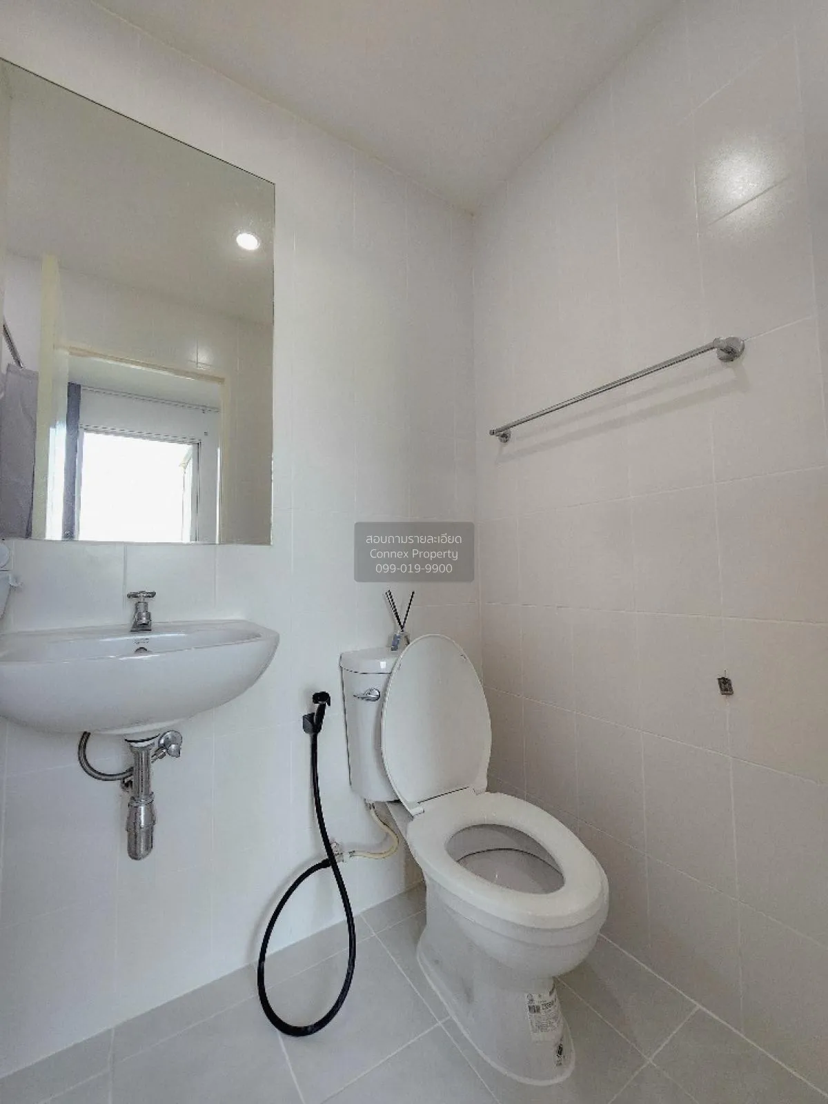 For Sale Condo , V Condo , Lam Pla Thiw , Lat Krabang , Bangkok ,