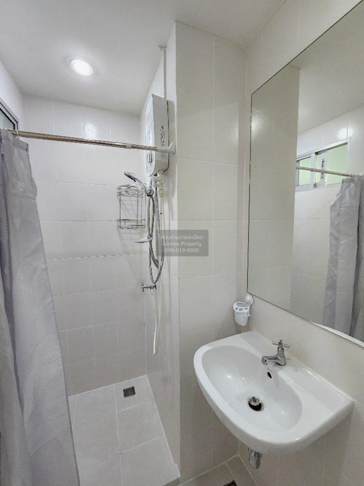 For Sale Condo , V Condo , Lam Pla Thiw , Lat Krabang , Bangkok ,