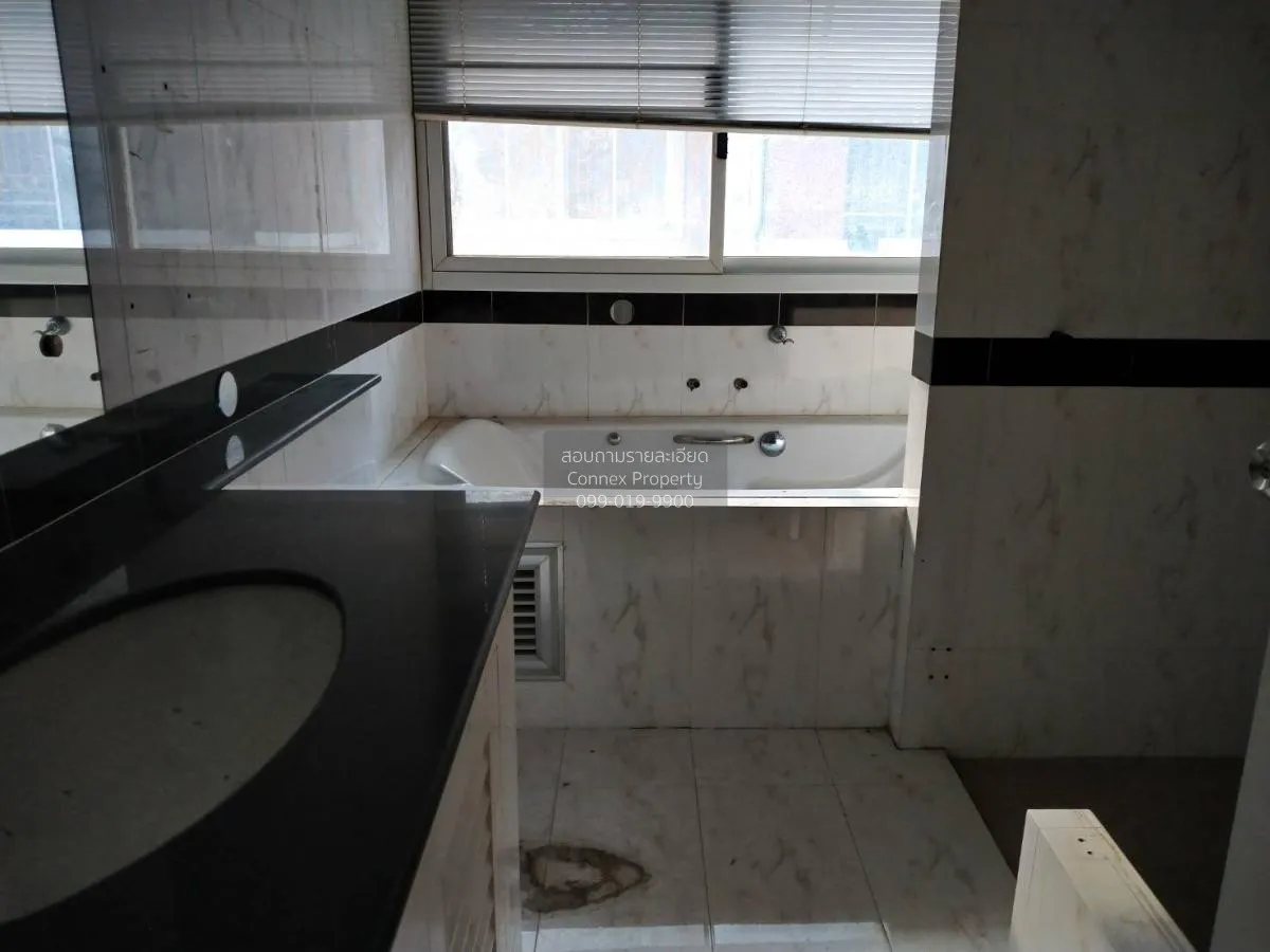 For Sale House , Kulphan Ville Project 10 , wide frontage , Chaiy