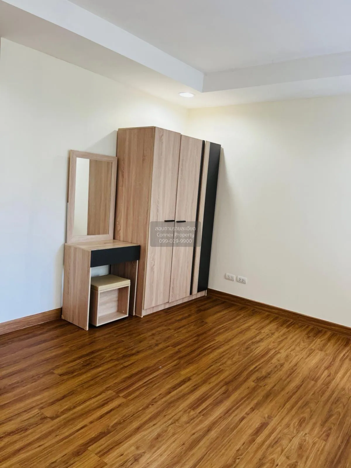 ขายคอนโด  เดอะ คริส รัชดา 17 MRT-สุทธิสาร ดินแดง เขต ดินแดง กรุงเ