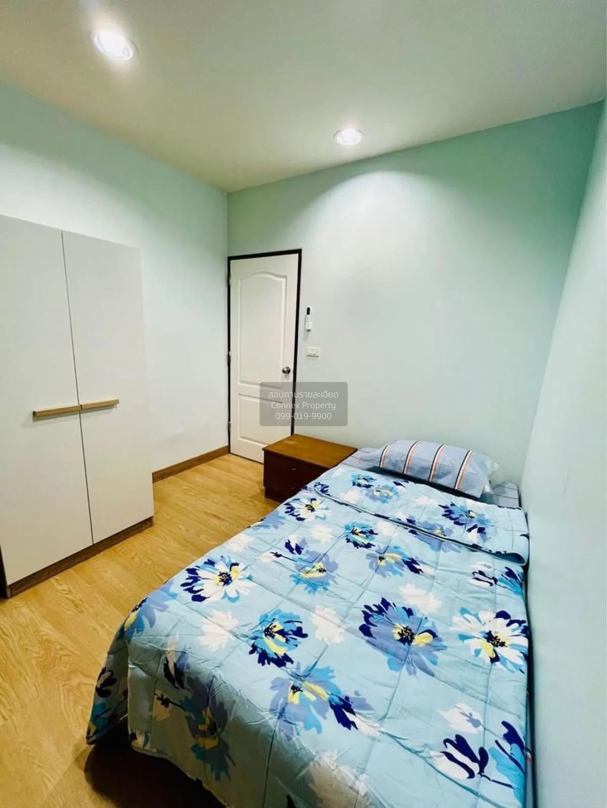 For Rent Condo , Sathorn House , BTS-Saint Louis , Silom , Bang R