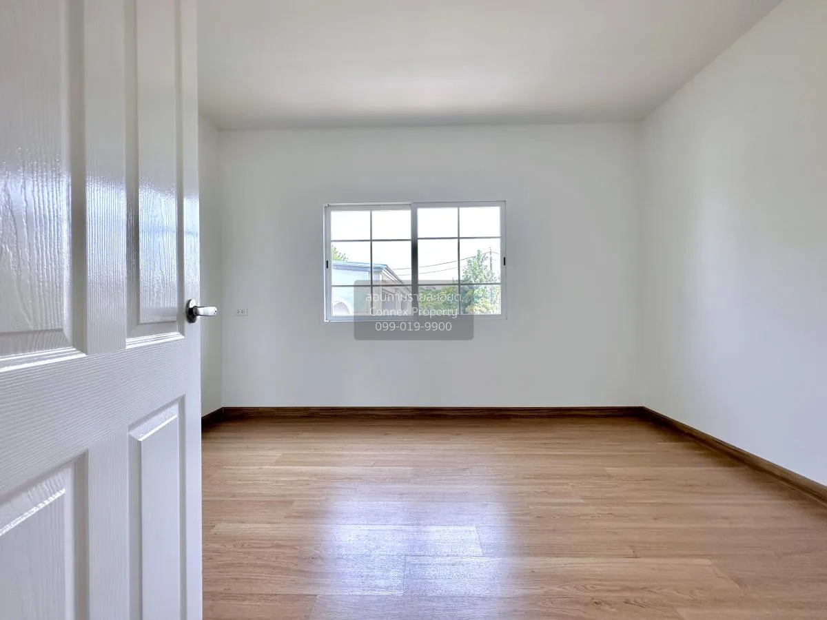 For Sale House , Golden Neo Ramintra - Wongwaen , Bang Chan , Khl