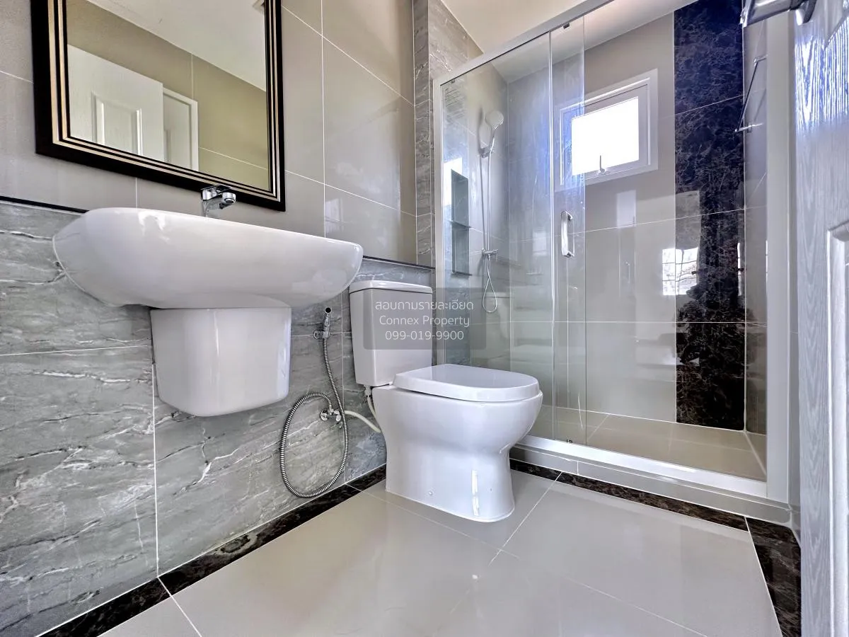 For Sale House , Golden Neo Ramintra - Wongwaen , Bang Chan , Khl