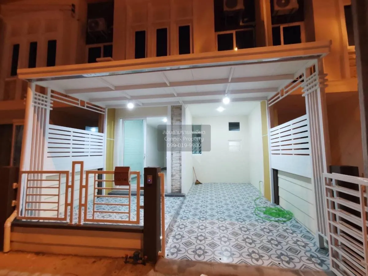 ขายทาวน์เฮ้าส์/ทาวน์โฮม  โกลเด้น ทาวน์ ศรีนครินทร์-สุขุมวิท หน้าก 1