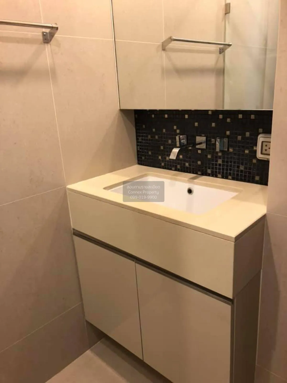 For Rent Condo , The Address Sathorn , BTS-Saint Louis , Silom , 