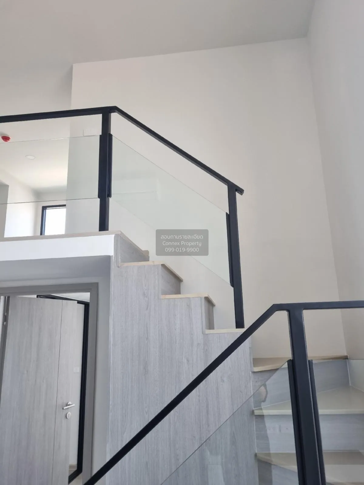 เช่าคอนโด  ออริจิ้น ปลั๊ก แอนด์ เพลย์ รามคำแหง ทริปเปิ้ล สเตชั่น 