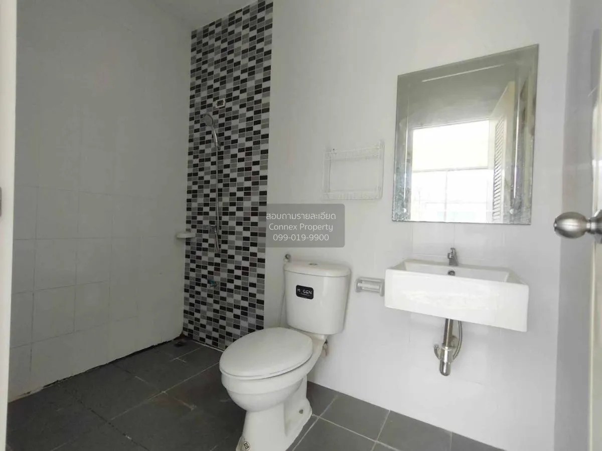 For Sale Townhouse/Townhome  , Me Modern Home Bangpa-in , Bang Kr