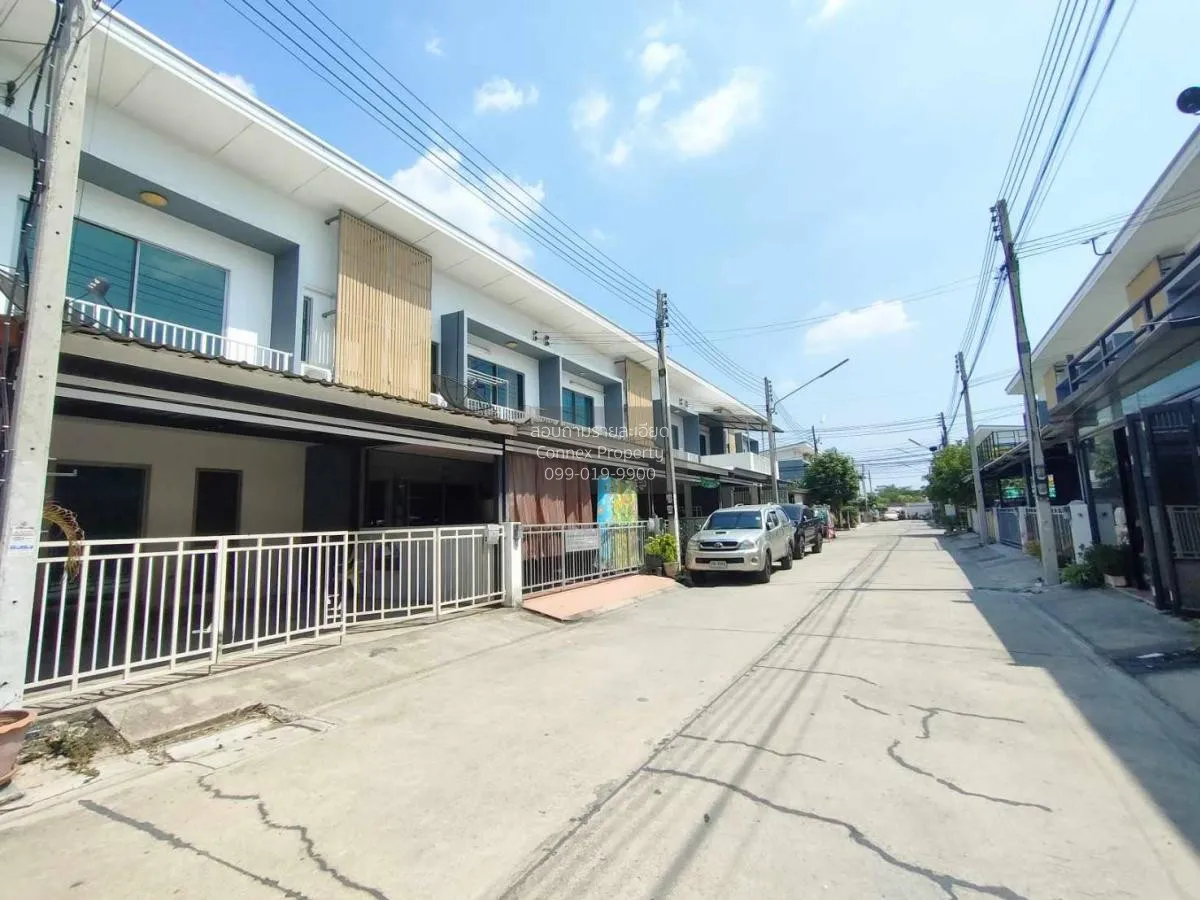 For Sale Townhouse/Townhome  , Me Modern Home Bangpa-in , Bang Kr 2