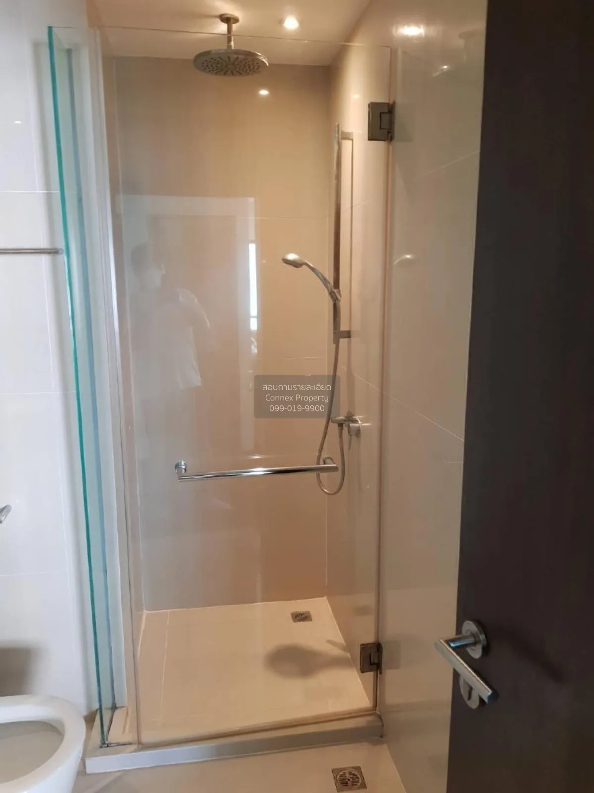 เช่าคอนโด  สาธร การ์เด้นส์ MRT-ลุมพินี ทุ่งมหาเมฆ เขต สาทร กรุงเท