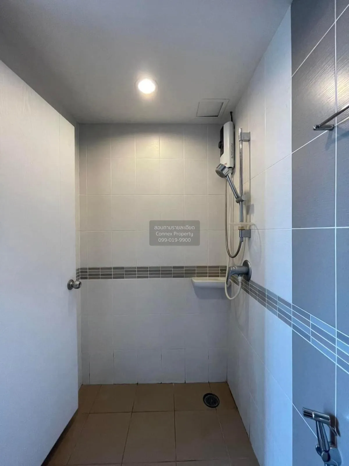 ขายคอนโด  ลุมพินี เพลส ศรีนครินทร์ - หัวหมาก สเตชัน ARL-หัวหมาก ส