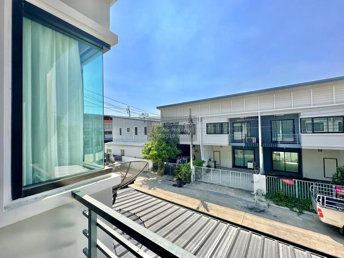 For Sale Townhouse/Townhome  , Baan Lapawan 3 , MRT-Talad Bang Ya