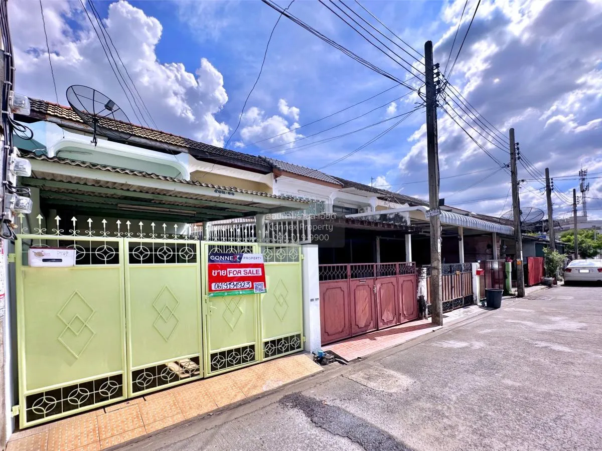 ขายทาวน์เฮ้าส์/ทาวน์โฮม  ทิวสน ลาดพร้าว 87 คลองเจ้าคุณสิงห์ เขต ว 2