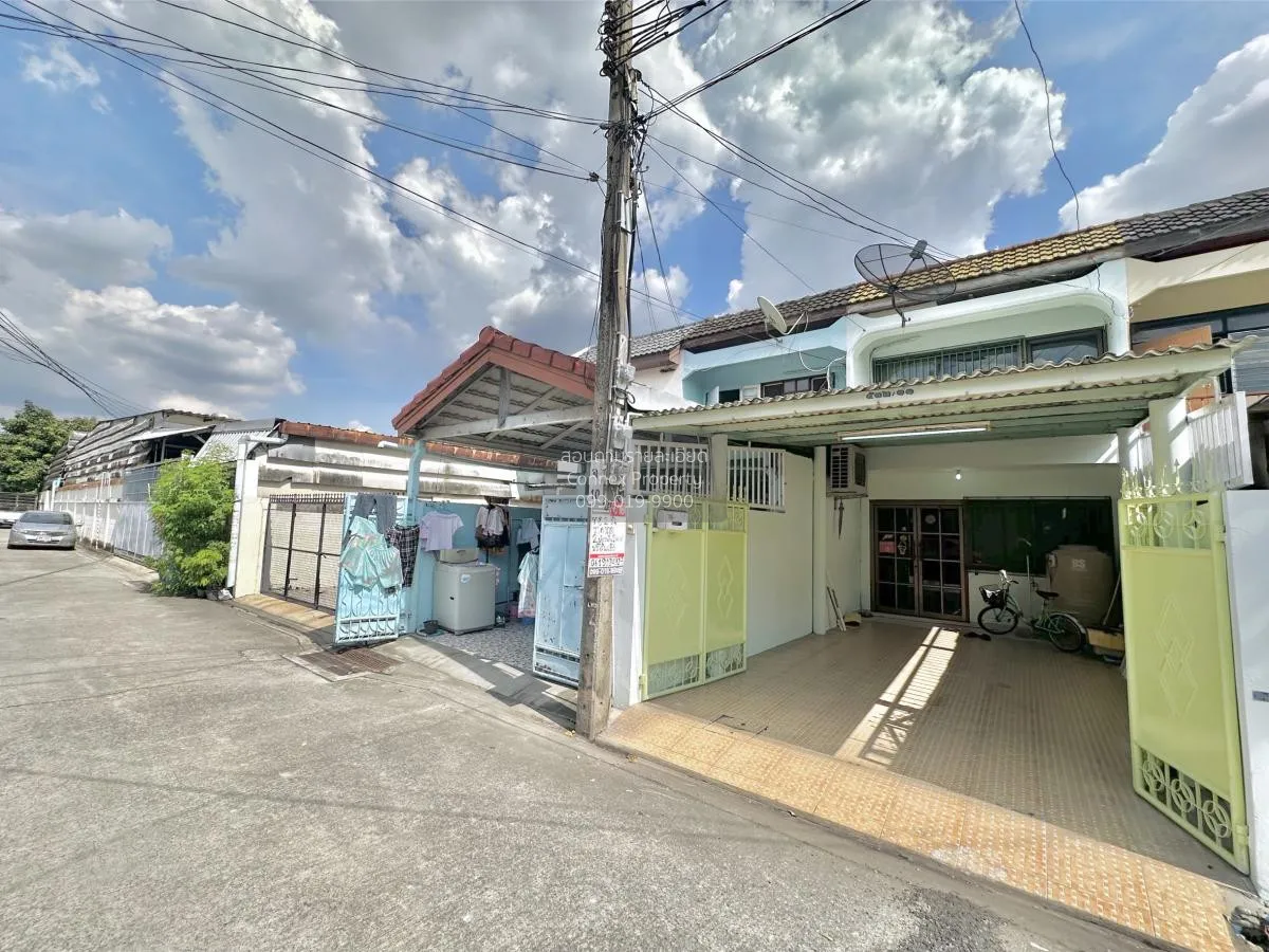 ขายทาวน์เฮ้าส์/ทาวน์โฮม  ทิวสน ลาดพร้าว 87 คลองเจ้าคุณสิงห์ เขต ว