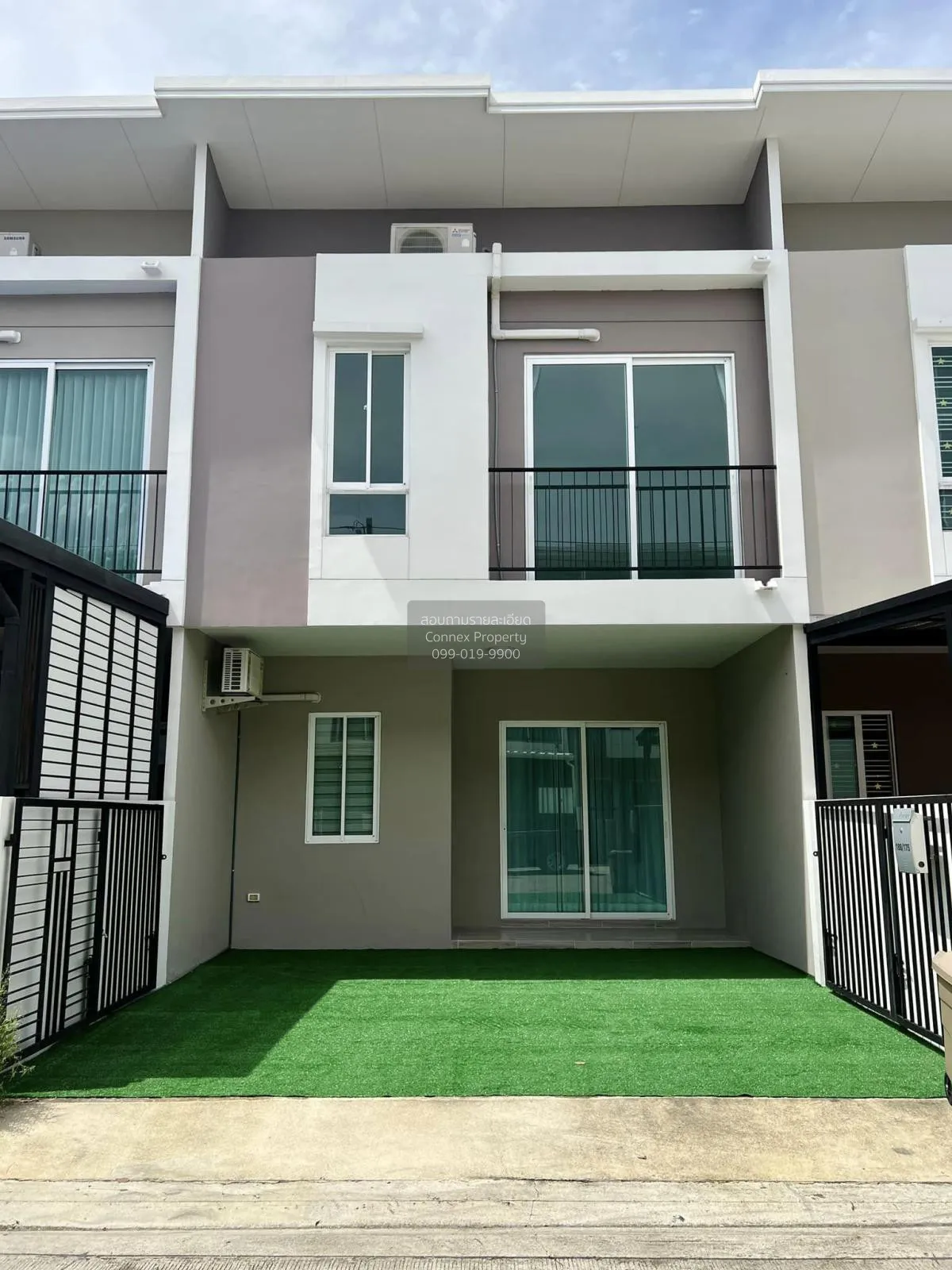 ขายทาวน์เฮ้าส์/ทาวน์โฮม  ฟอร์เร่ ปิ่นเกล้า-พุทธมณฑลสาย 5 ไร่ขิง ส 1