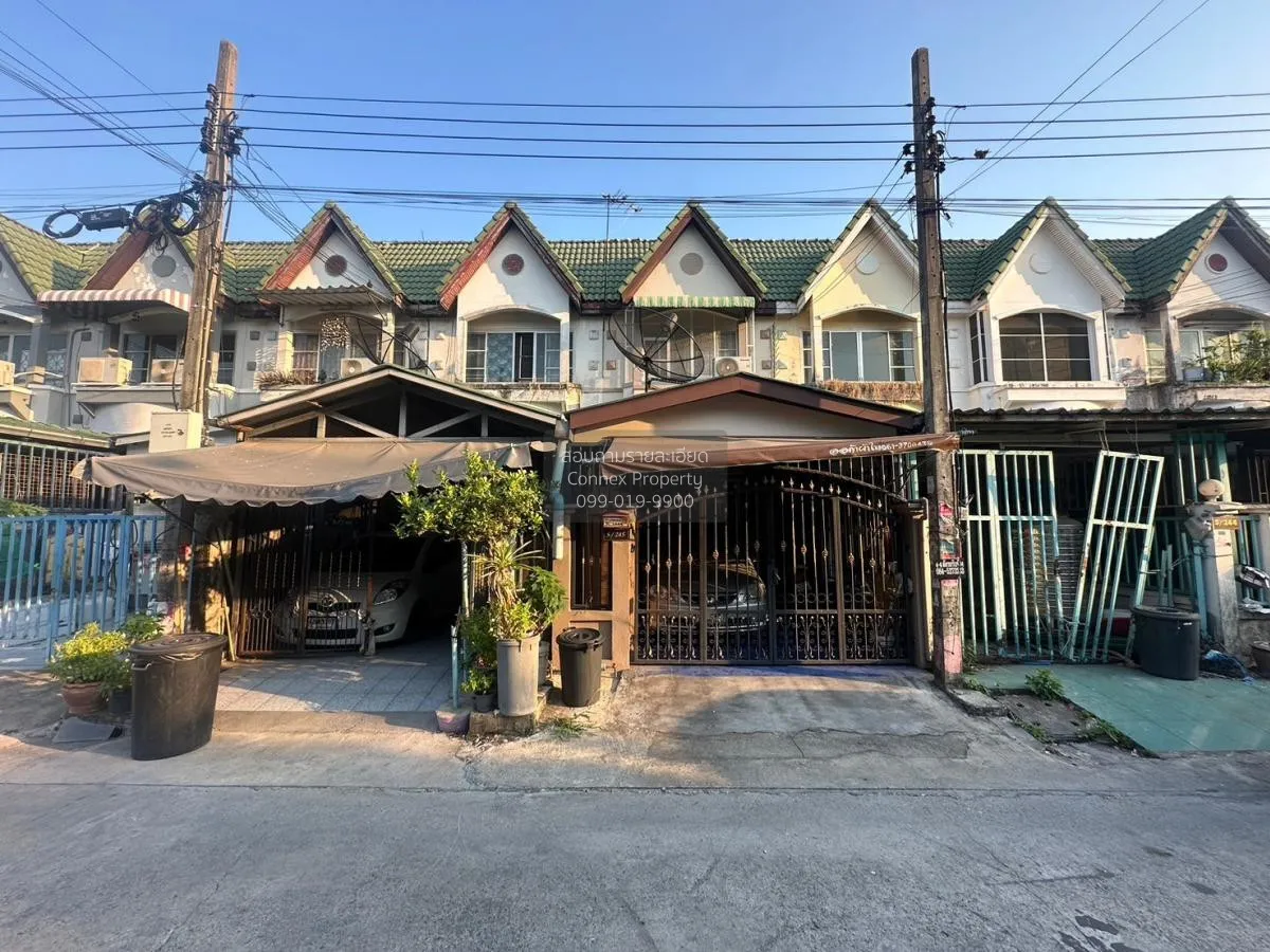 For Sale Townhouse/Townhome  , Baan Tawanna Chatuchot 12 , O Ngoe 1