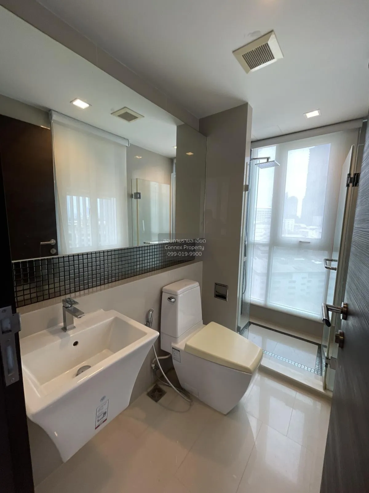 เช่าคอนโด  ริทึ่ม สาทร BTS-สะพานตากสิน ทุ่งมหาเมฆ เขต สาทร กรุงเท