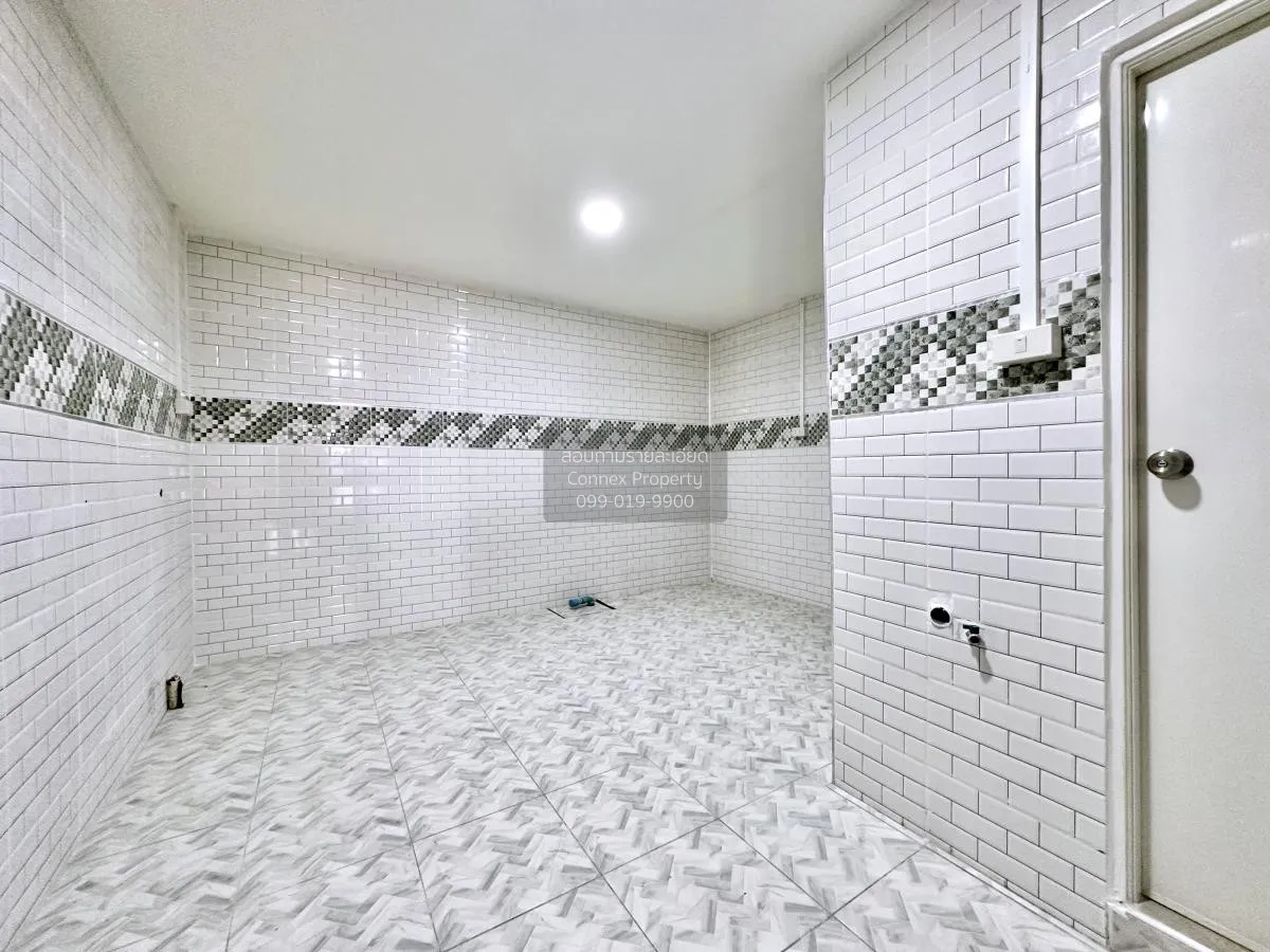 ขายทาวน์เฮ้าส์/ทาวน์โฮม  บ้านเลิศอุบล 4 ลาดพร้าว เขต ลาดพร้าว กรุ