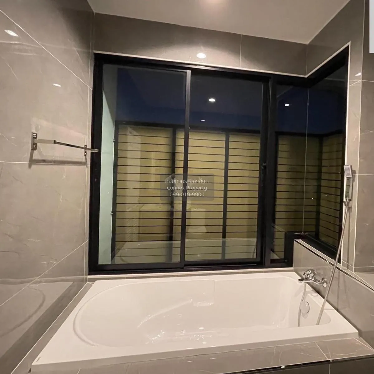 For Sale House , Wara Villa Bangna-Suvarnabhumi , Bang Phli Yai ,